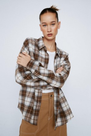 Košile Nasty Gal Plaid Relaxed Hnědé | CZ 2437-ZHNGA