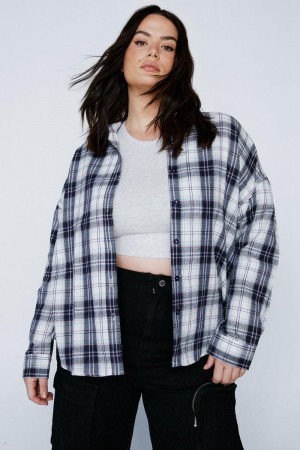 Košile Nasty Gal Plus Velikost Plaid Relaxed Fialové | CZ 3456-JGIMP