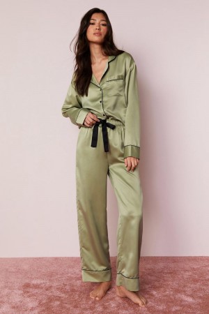 Sady Nasty Gal Satin Contrast Piped Pyjama Pants Olivy Zelené | CZ 9250-DQZWU