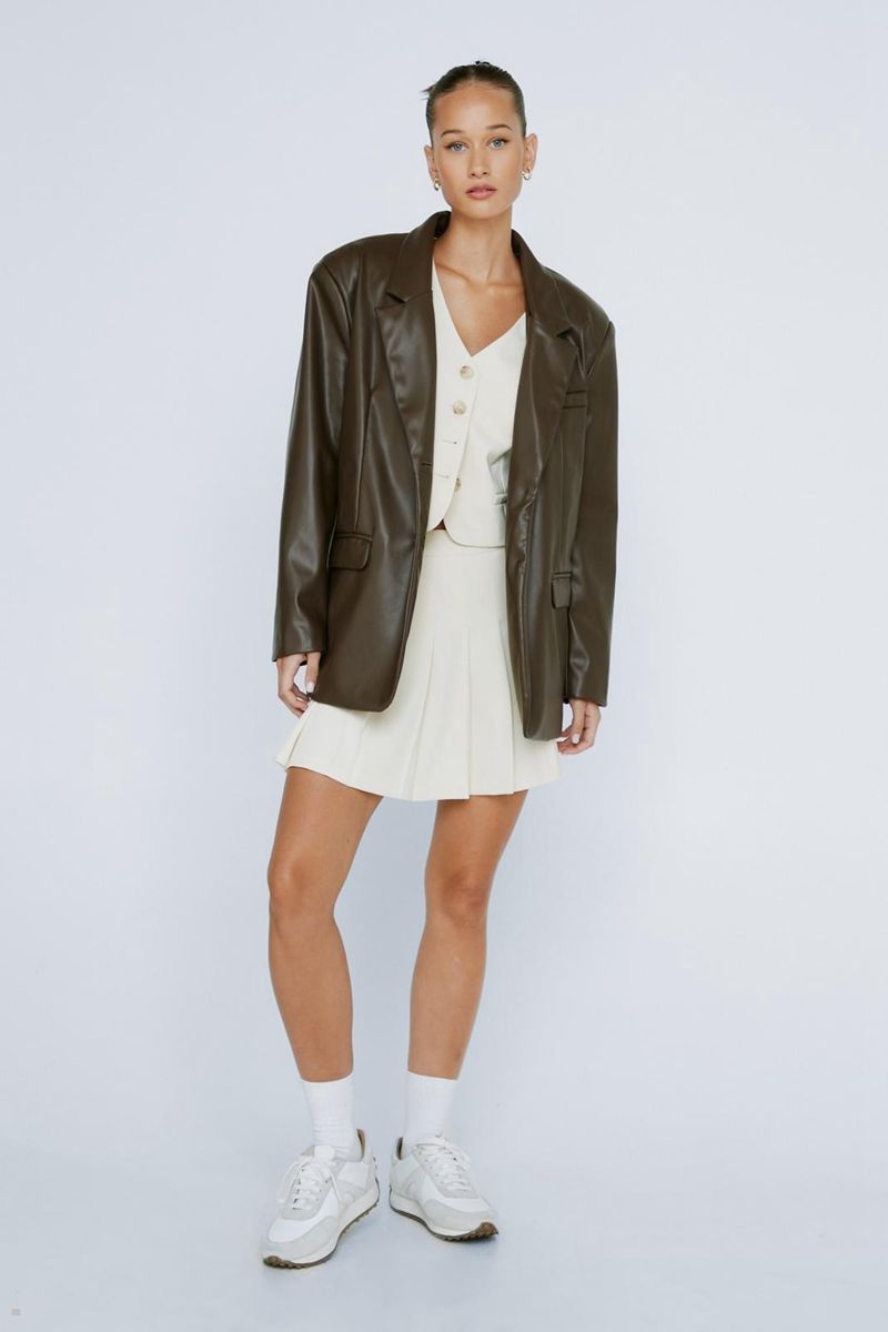 Blejzr Nasty Gal Petite Faux Læder Oversized Čokolády | CZ 7084-NQCYL