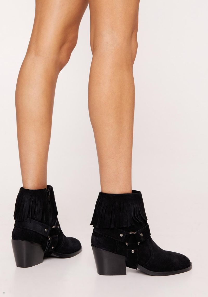 Boty Nasty Gal Tarnished Semišové Fringe Harness Ankle Cowboy Černé | CZ 1567-VHNYG