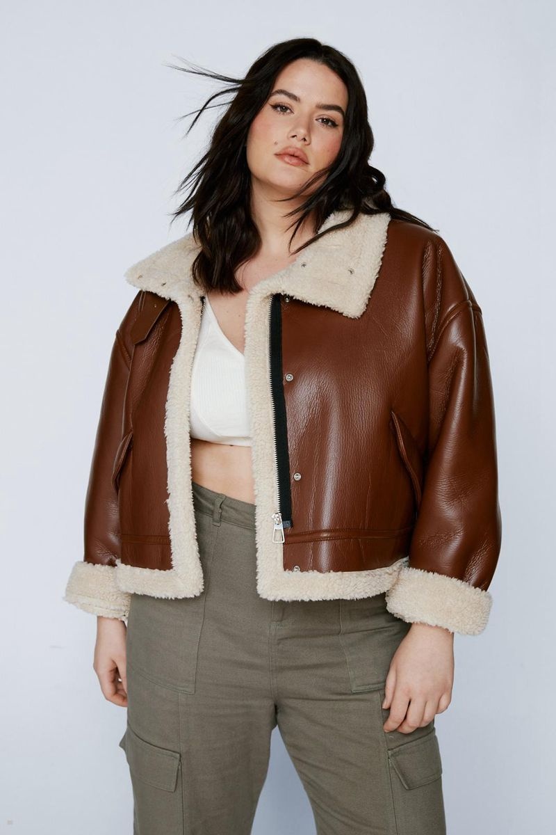 Bunda Nasty Gal Plus Velikost Přezkou Detail Aviator Čokolády | CZ 4065-DKUCF