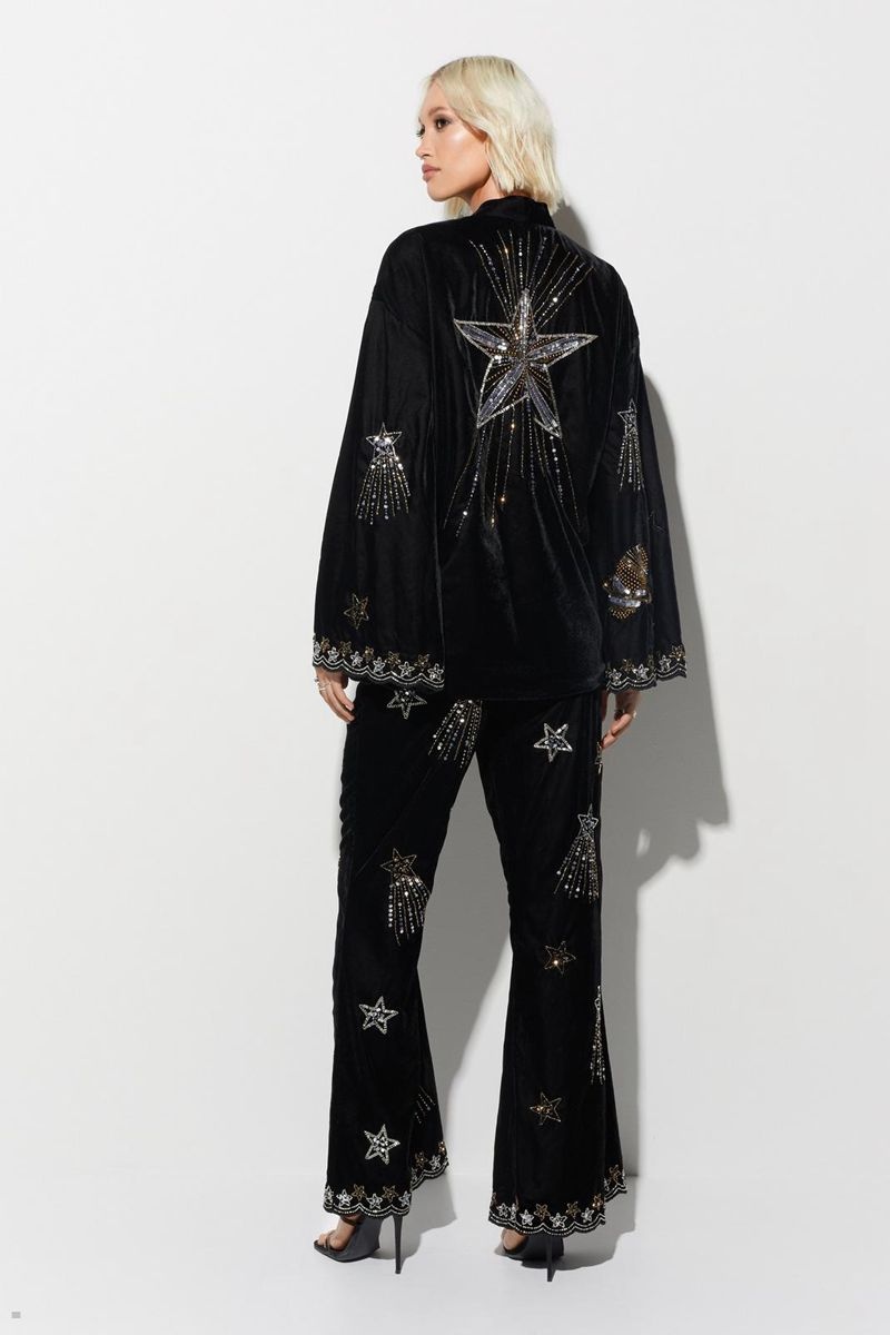 Kalhoty Nasty Gal Premium Velvet Embellished Flare Černé | CZ 1389-WFTJS