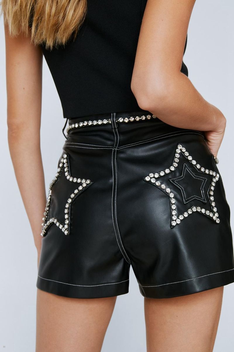 Kraťasy Nasty Gal Premium Faux Læder Diamante Star Detail Černé | CZ 0517-JMCLX