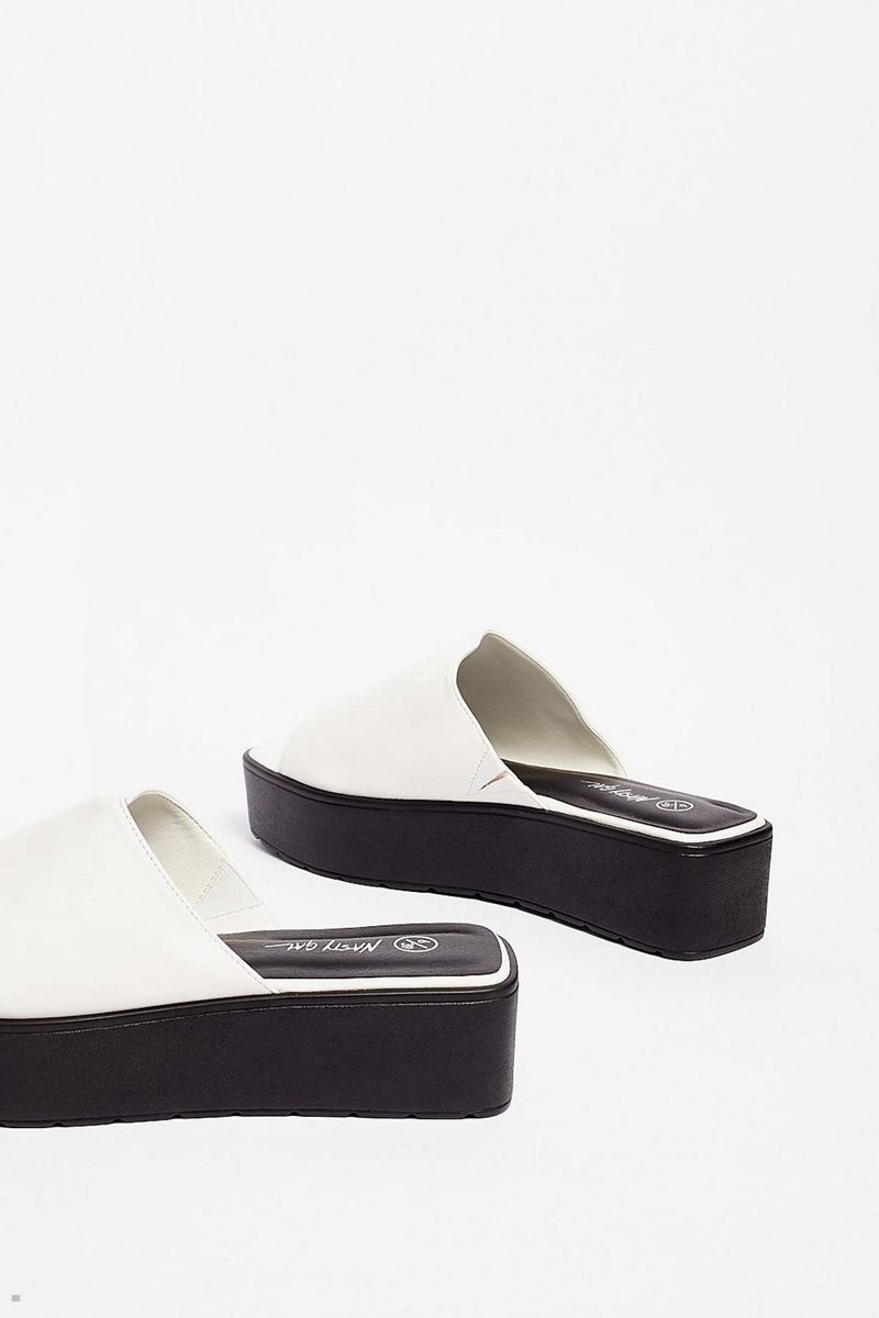 Mules Nasty Gal Faux Læder Open Špicí Platformy Bílé | CZ 4038-VCJYO