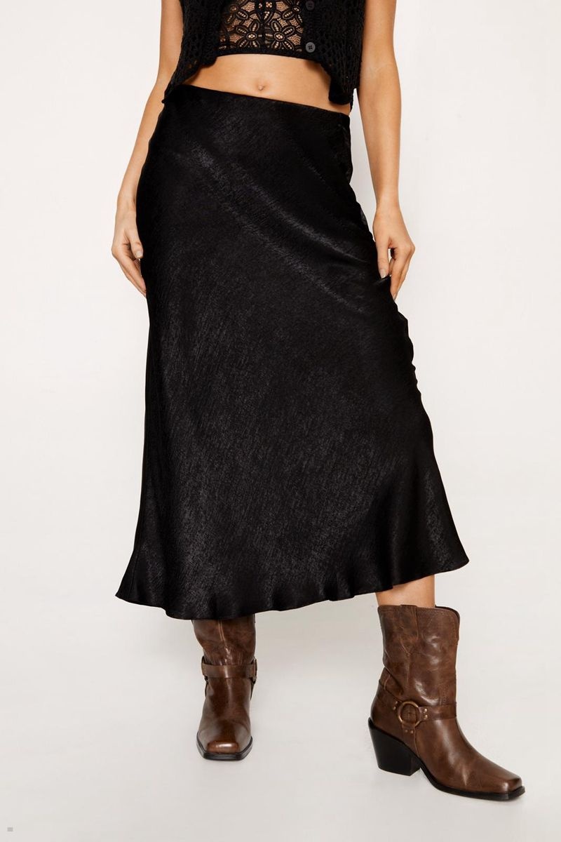 Sukně Nasty Gal Bias Cut Shimmer Satin Midi Černé | CZ 2708-JDMZO