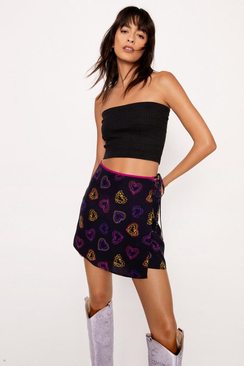 Sukně Nasty Gal Heart Print Wrap Mini Černé | CZ 8652-DHSMO