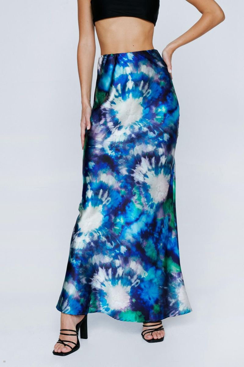 Sukně Nasty Gal Petite Tie Dye Printed Satin Bias Maxi Zelene | CZ 8452-RJMKP