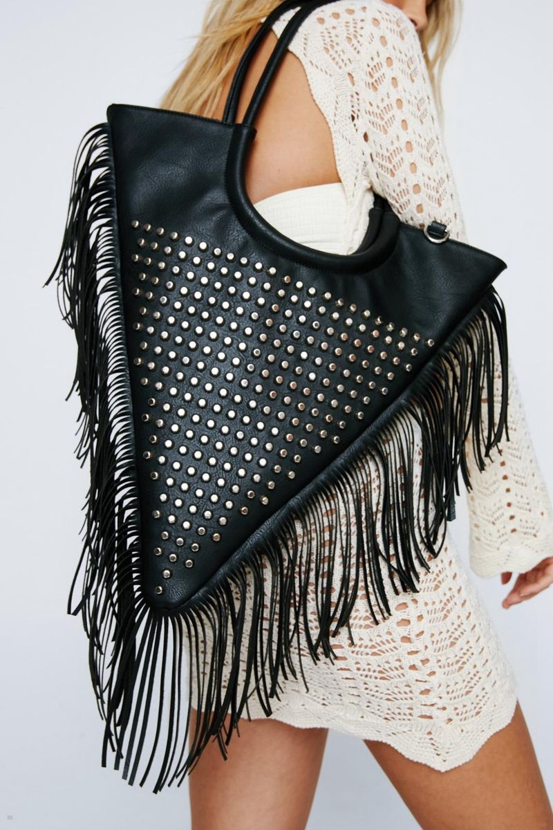 Tašky Nasty Gal Faux Læder Studded Fringe Day Černé | CZ 6210-FZBUD