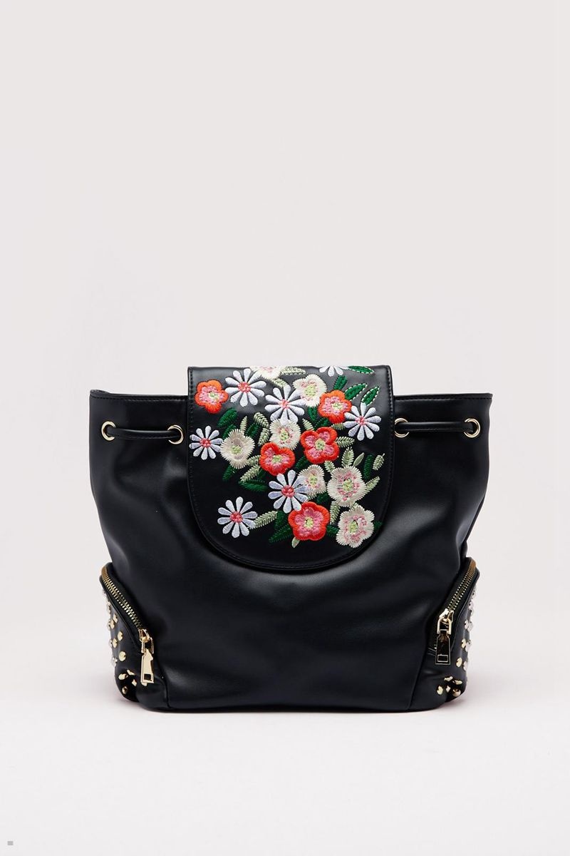 Tašky Nasty Gal Floral Embriodery & Studded Backpack Černé | CZ 7463-RPAVM