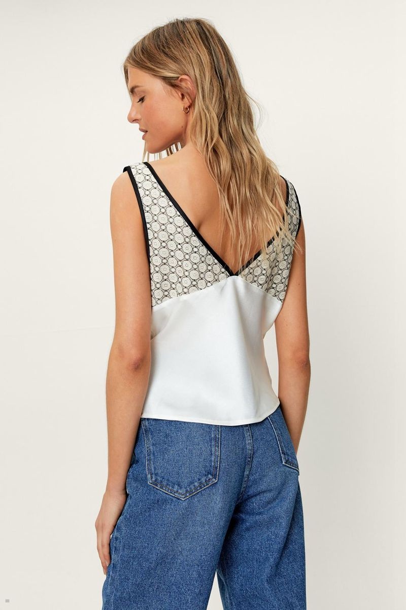 Topy Nasty Gal Krajkové Panel Tie Front Bílé | CZ 8457-UNEGI