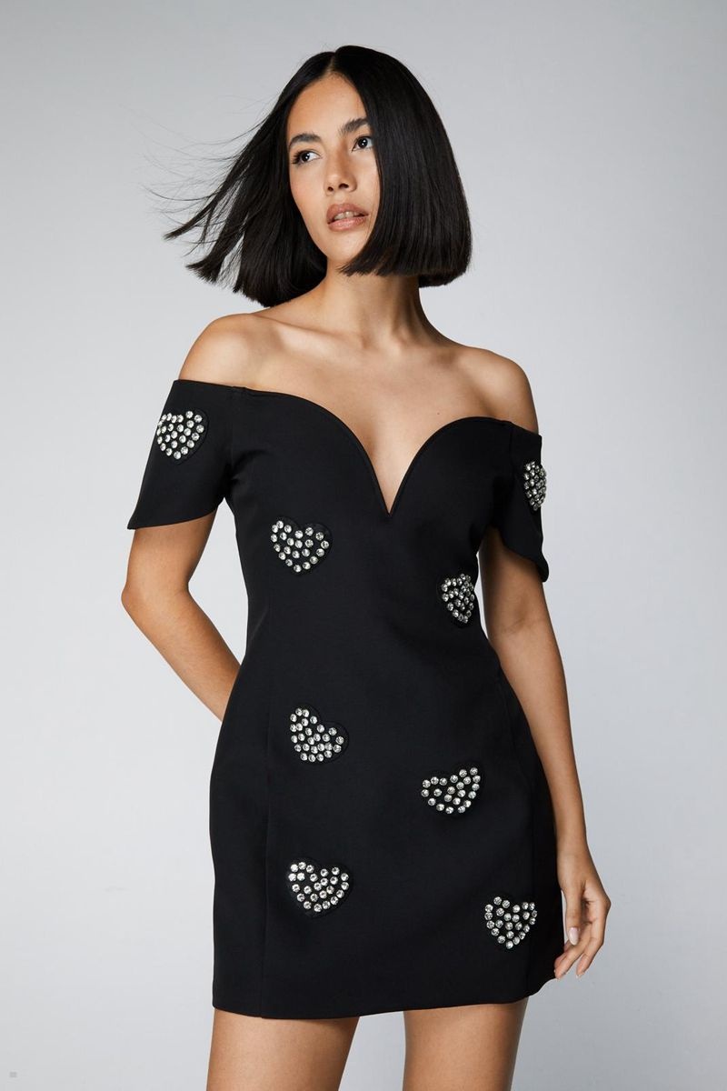 Šaty Nasty Gal Embellished Diamante Heart Mini Černé | CZ 2453-ZTDVU