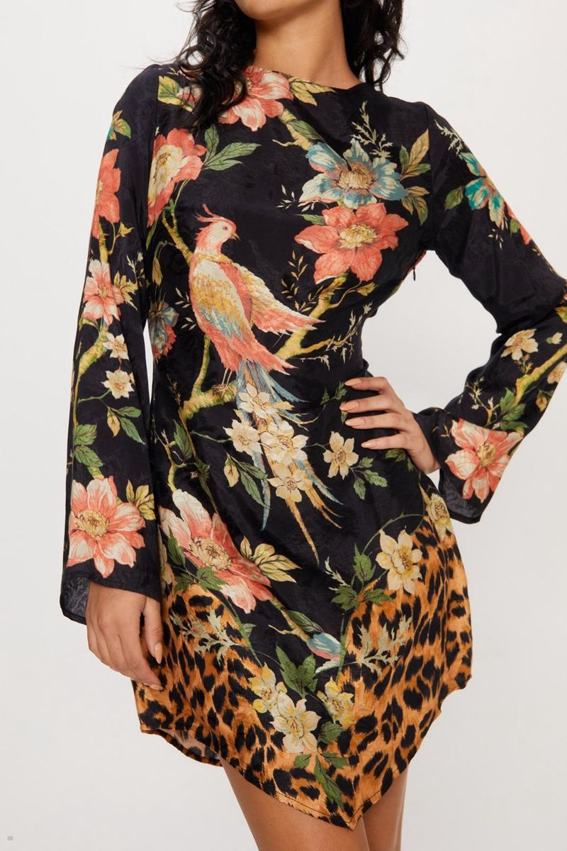 Šaty Nasty Gal Floral Placement Printed Mini Černé | CZ 9142-ZGCAD