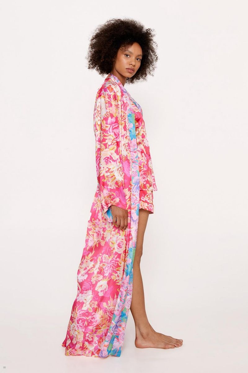 Župany Nasty Gal Satin Floral Reversible Maxi Růžové | CZ 8674-ZOCBN