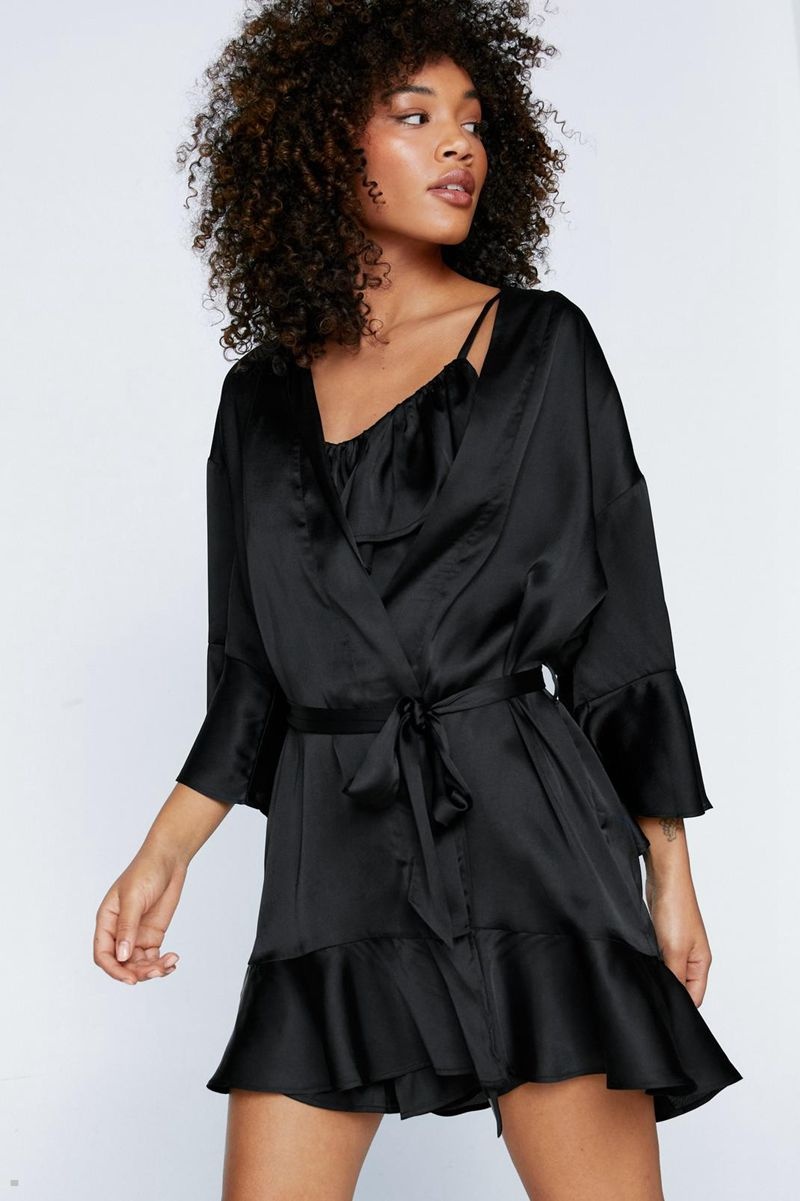 Župany Nasty Gal Satin Ruffle Mini Černé | CZ 4375-XNCYH