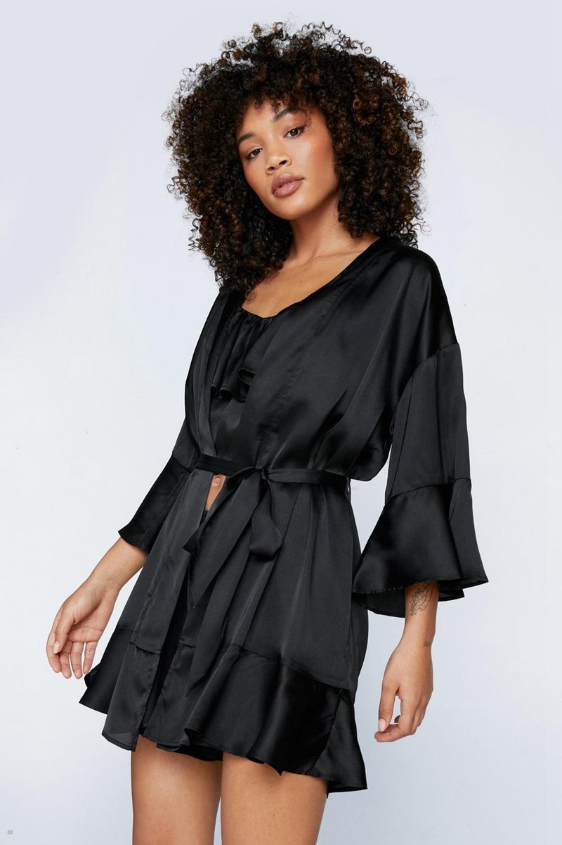 Župany Nasty Gal Satin Ruffle Mini Černé | CZ 4375-XNCYH